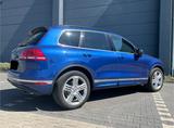 Volkswagen Touareg R-Line 3.0 V6 TDI Standh. AHK Luft. PDC - Volkswagen Touareg: V6 TDI Line