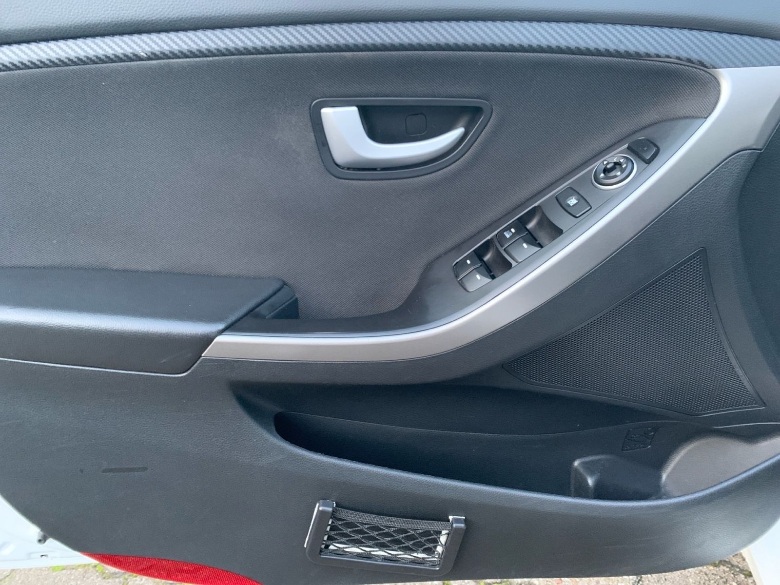 Fahrzeugabbildung Hyundai i30 cw Trend Sitzheizung Einparkhilfe