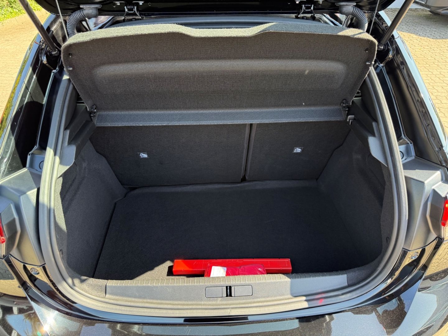 Fahrzeugabbildung Opel Corsa F Edition SHZ+LHZ+Kamera