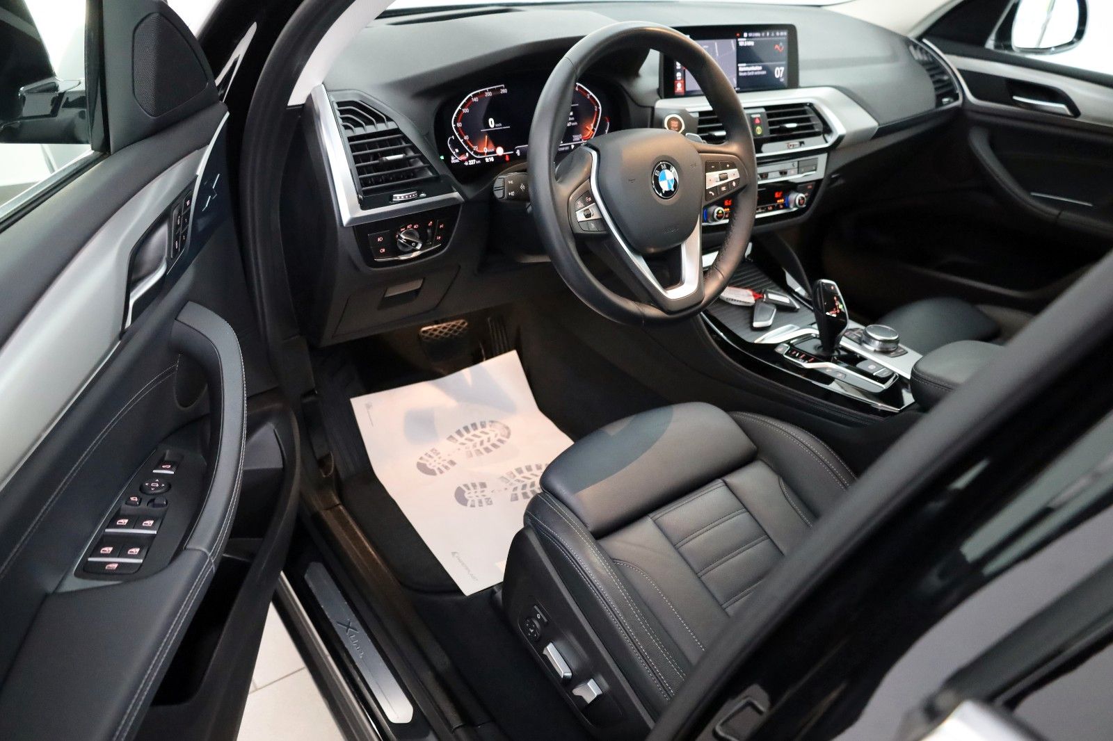 Fahrzeugabbildung BMW X4 20d xDrive xLine Leder,Navi,LED,HeadUp,SH,PDC