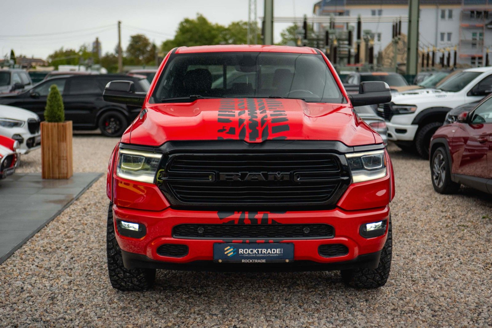 Fahrzeugabbildung Dodge RAM 5.7 V8 HEMI 4x4 OFFROAD LONGBED AXLE LOCK