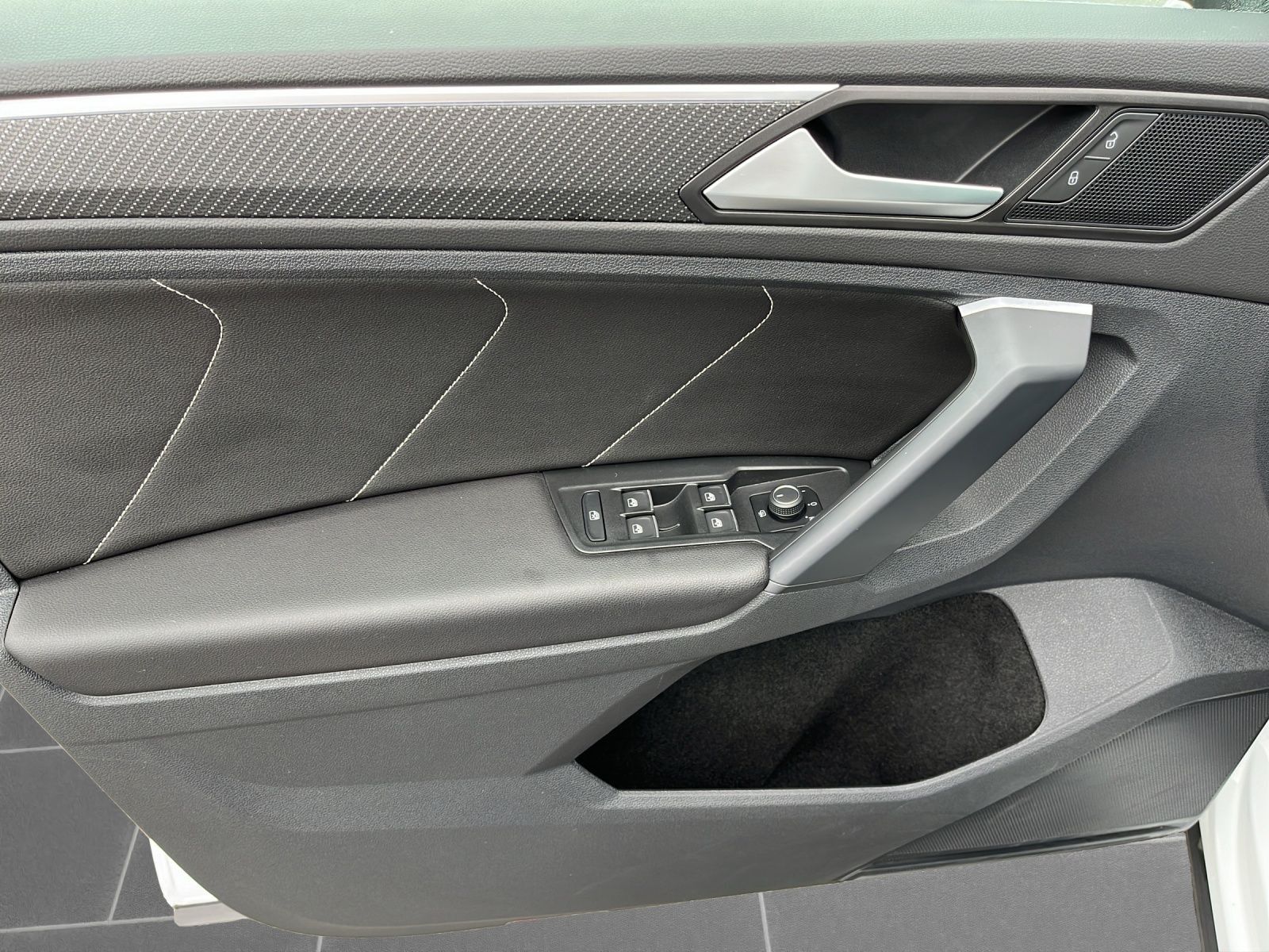 Volkswagen Tiguan - Bild 14