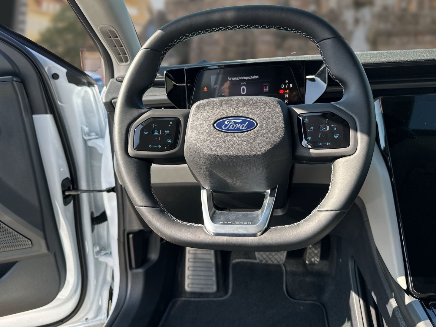 Fahrzeugabbildung Ford Explorer Style *Vorlauffahrzeug* ab 199€ netto z