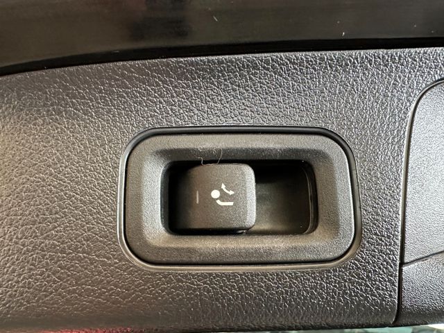 Mercedes-Benz GLA 220 d 4Matic *LED*AHK*Keyless*