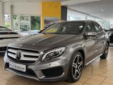 Mercedes-Benz GLA 250 4M AMG-LiNE*PANO*DiSTRO*KAMERA*Bi/XENON* - gebrauchte Mercedes-Benz GLA 250 aus dem Jahr 2017