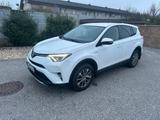 Toyota RAV 4 2,5-l-Hybrid Comfort Auto 4x2 Comfort - Toyota RAV 4 von privat