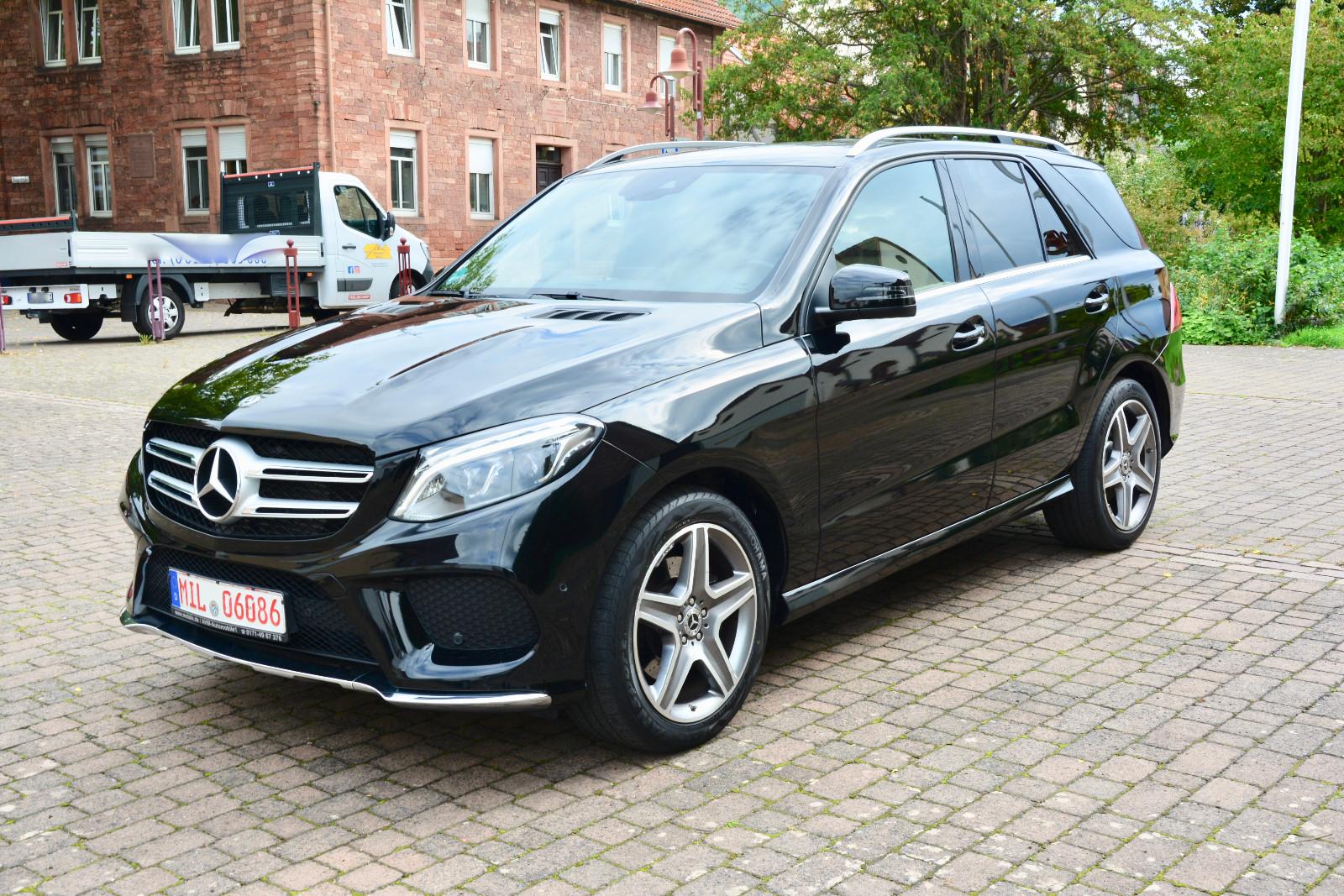 Mercedes-Benz GLE 350 d 4Matic/AMG LINE/LEDER/MULTI-BEAM/AHK