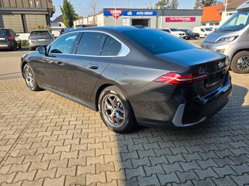 BMW 520 - 7