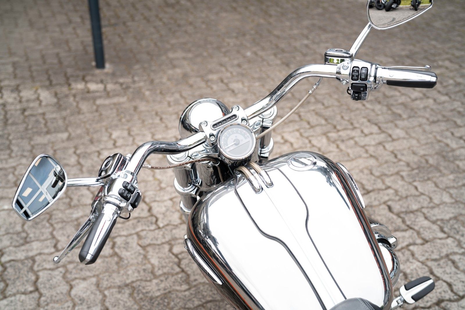 Fahrzeugabbildung Harley-Davidson FXSBSE CVO Breakout 110 cui - Twin Cam - Jekill
