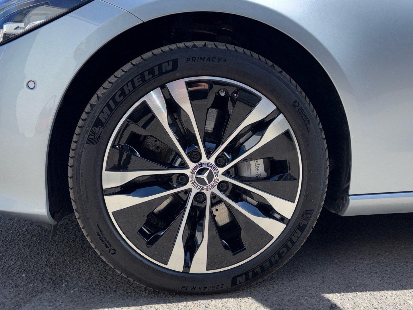 Mercedes-Benz C 300 e T Avantgarde Rückfahrkamera Ambiente AHK