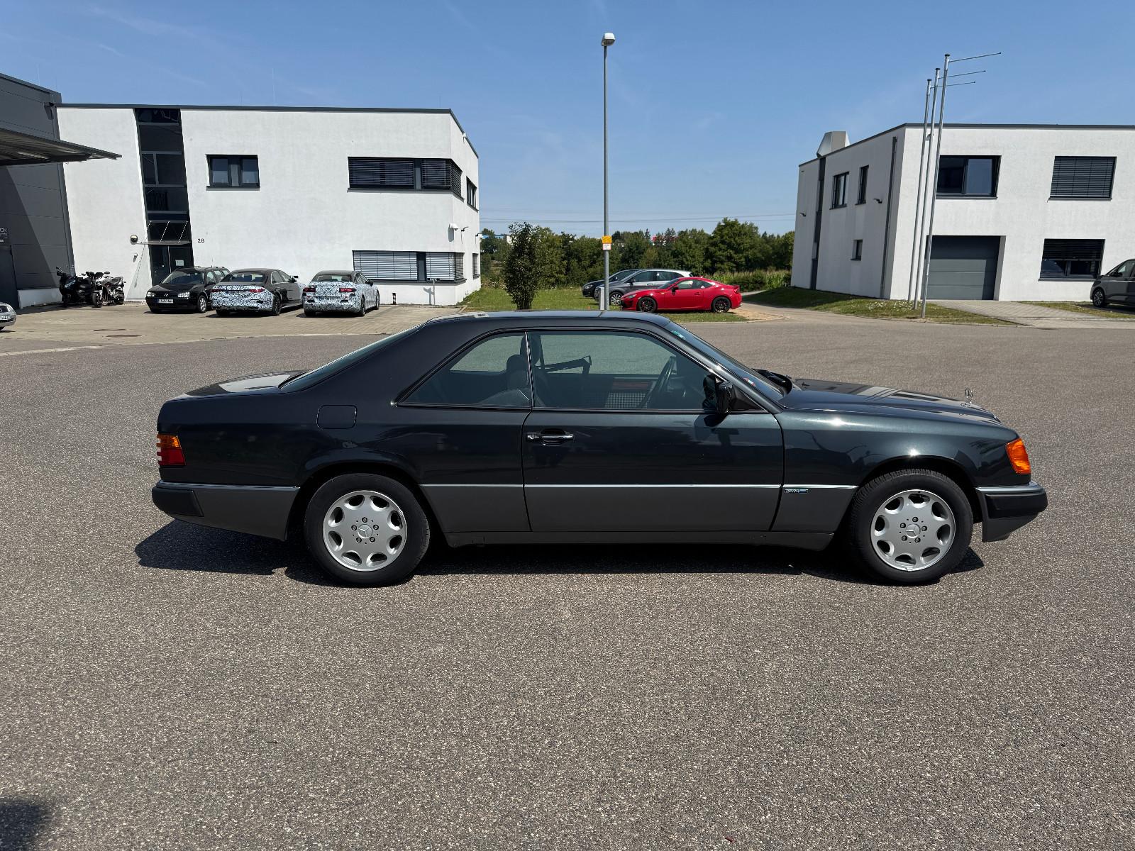 Mercedes-Benz CE 220 W124 Coupe Automatik Klima 1.Hand Tüv 28