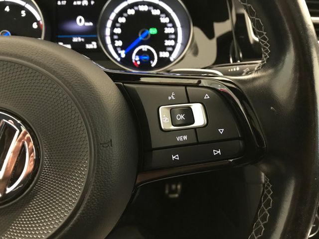 Volkswagen Golf VII R 2.0 TSI 4M DSG ACC KAM LED NAV PAN