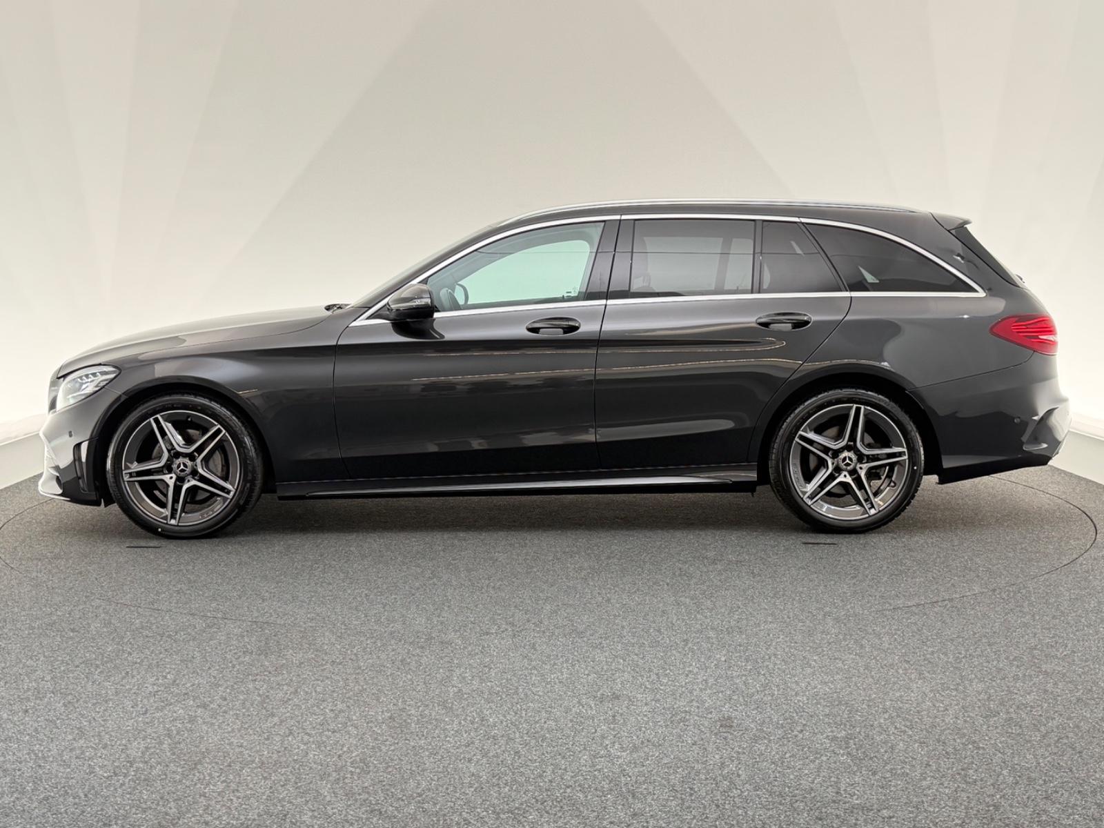 Mercedes-Benz C-Class T-Modell*AMG LINE*LED-R.KAM-TOT.W-SHZ-18", миниатюра 4