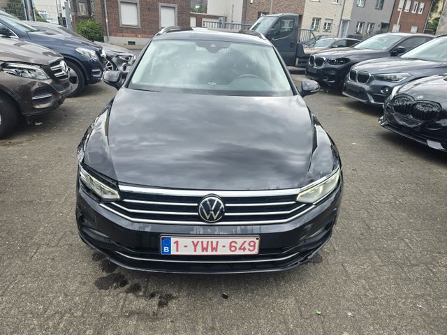 Volkswagen Passat Variant Business Automatik Navi Kamera