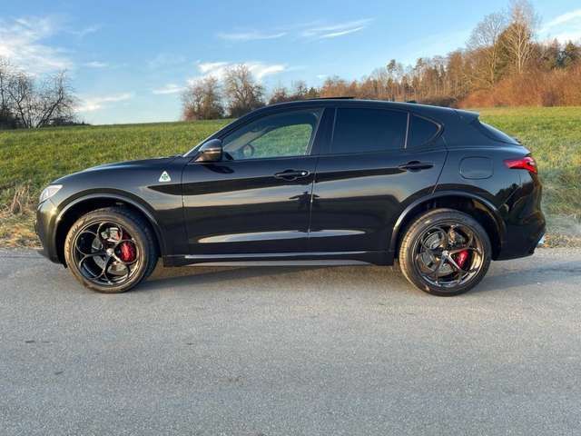 Alfa Romeo Stelvio 2.9 bi-t V6 Quadrifoglio Q4 5 imagem 3