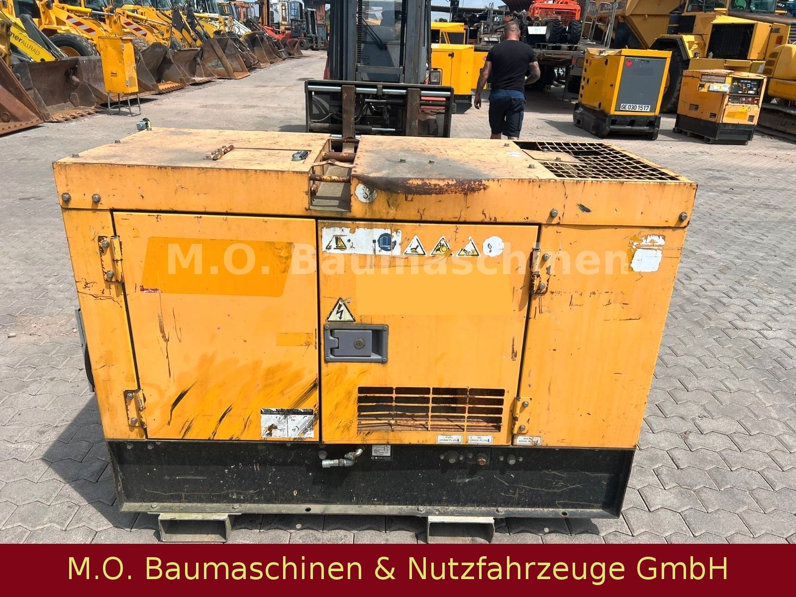Fahrzeugabbildung Andere Denyo 20 KVA / Generator /