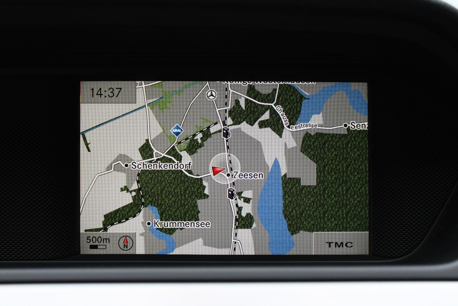 Mercedes-Benz C250 2013 — photo 22