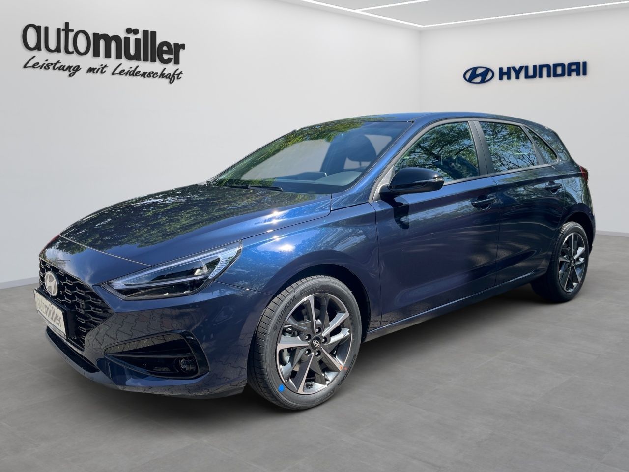 Fahrzeugabbildung Hyundai i30 TREND 2xKlima AUT DynLicht Kam. KlimaA LED