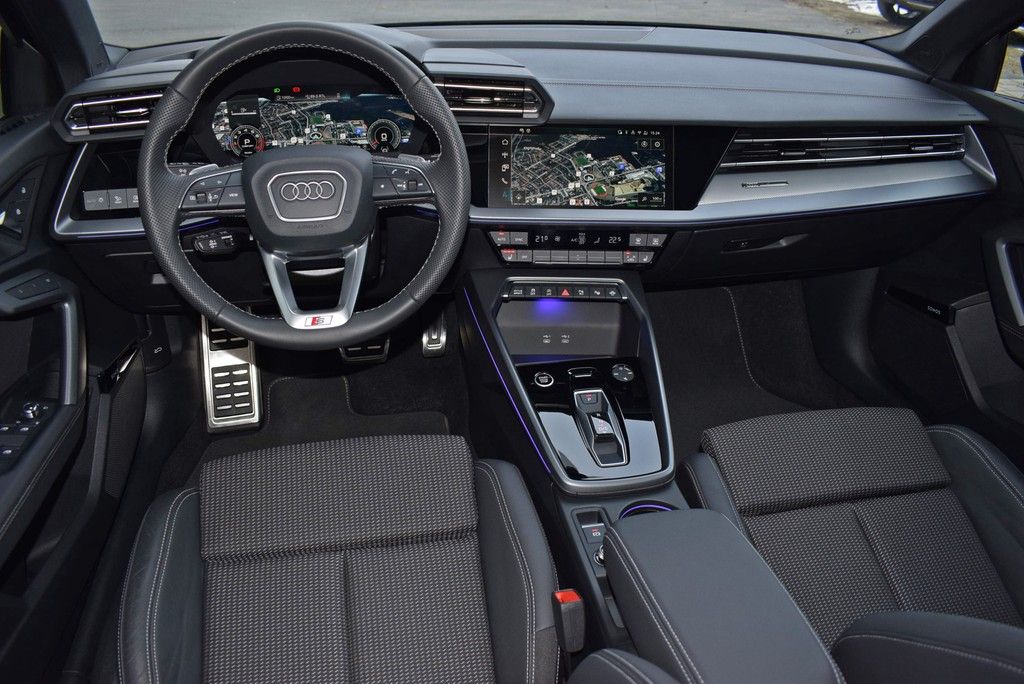 Audi A3 Sportback 35 TFSI S-tr. S-line Matrix AHK foto 2