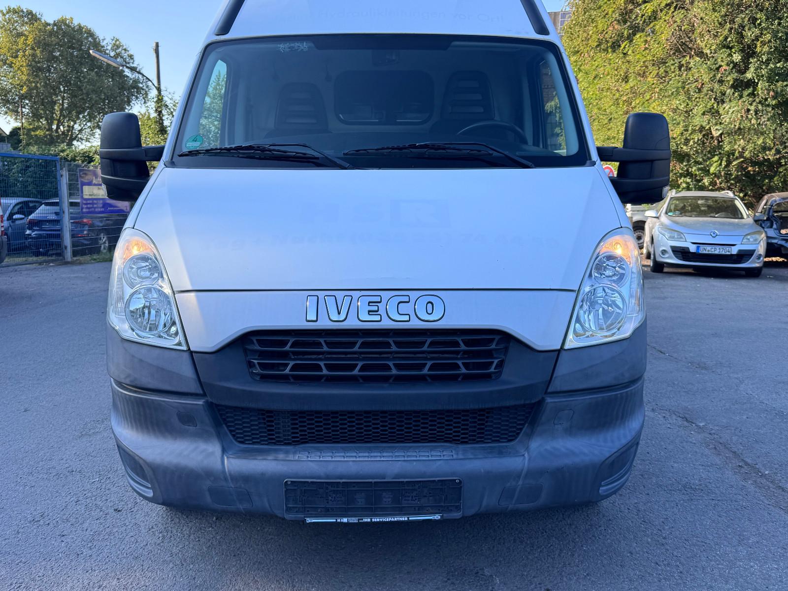 Iveco Daily Kasten HKa 50 C... Radstand 3950