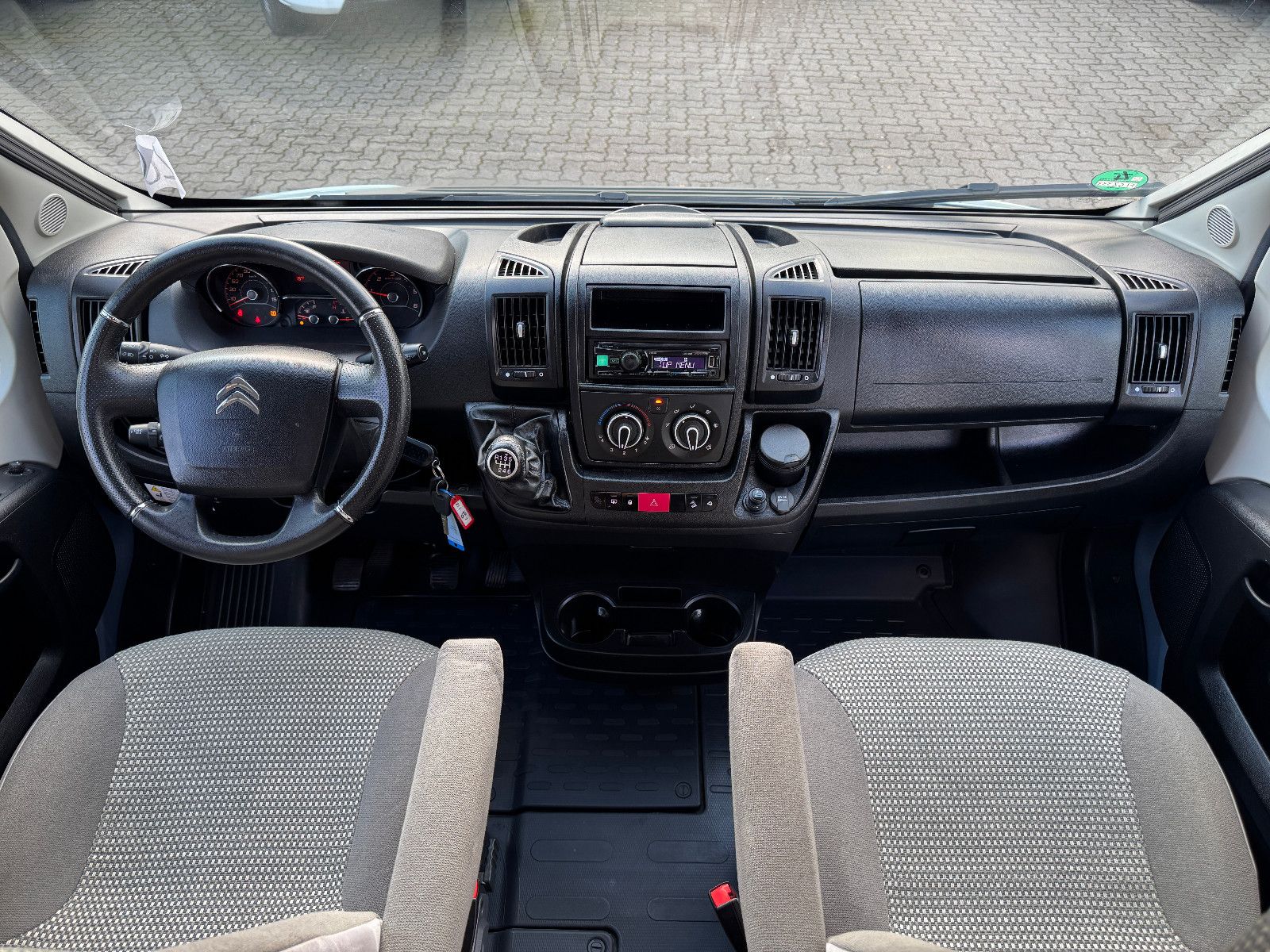 Fahrzeugabbildung Pössl 600 2Win R Plus AHK 1.HAND VOLL SCHECKHEFT