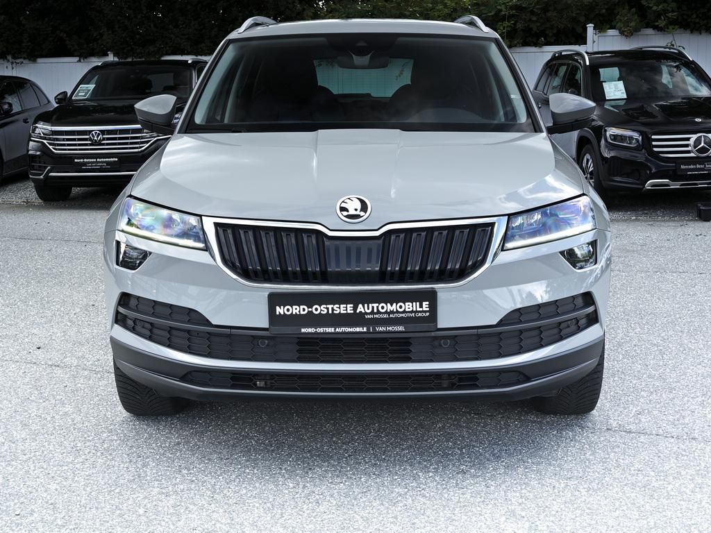 Skoda KAROQ 1.6 TDI STYLE NAVI TEMPOPMAT SITZH. LED imagem 3
