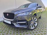 Jaguar KEYLESS AWD AHK PANO KAMERA 22" - gebrauchte Jaguar F-Pace aus dem Jahr 2020