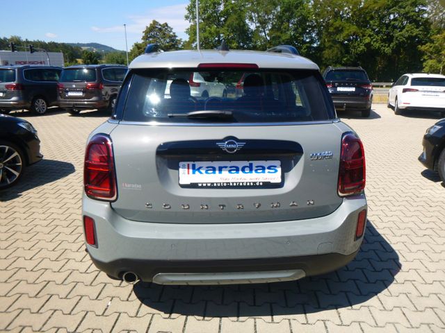 Fahrzeugabbildung MINI COOPER Countryman >AUT/KAM/NAVI/SHZ<