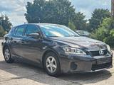 Lexus CT 200h /  Hybrid - Benzin/Elektro - Lexus aus 2012