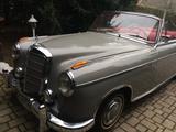 Mercedes-Benz Oldtimer Ponton220S Cabrio - Mercedes-Benz 220 aus 1959: 220s