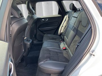 Volvo XC60 - 11