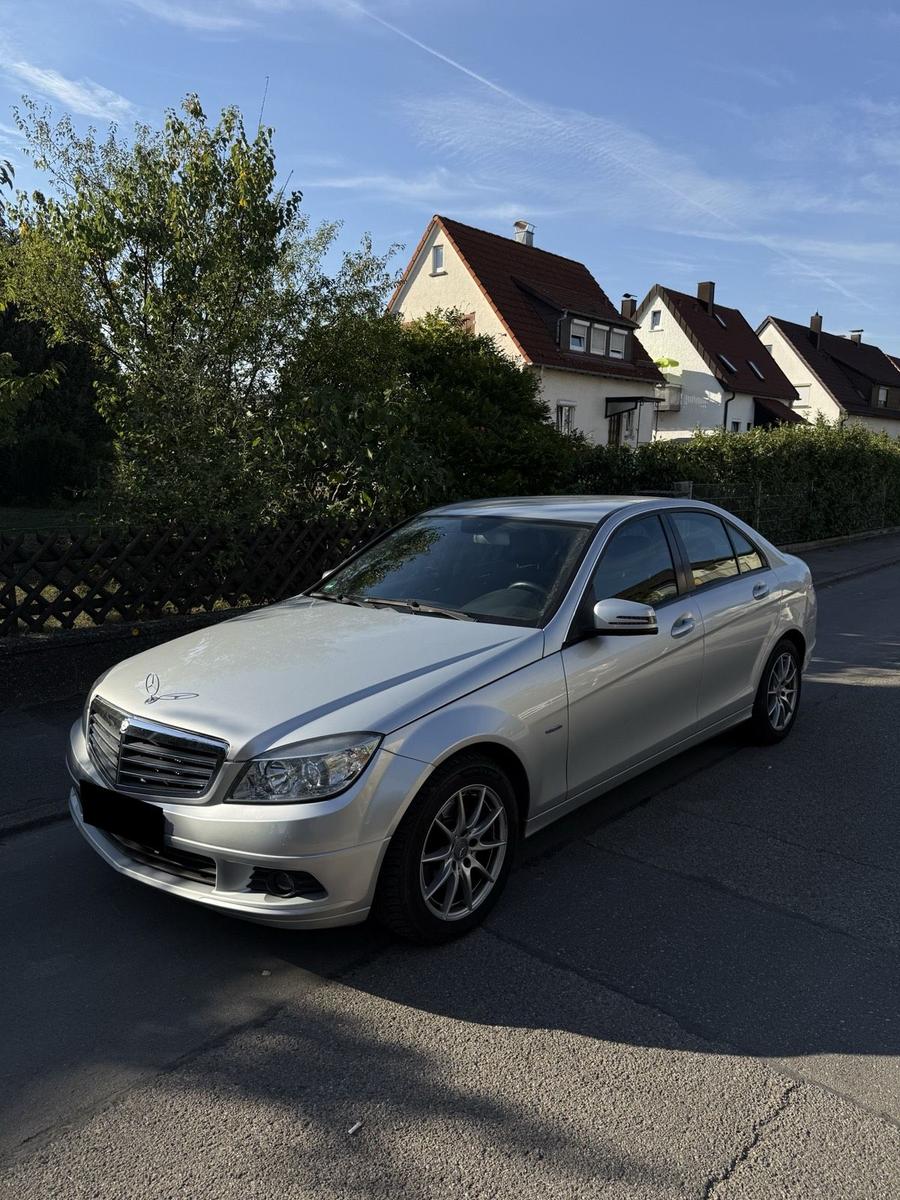 Mercedes-Benz C 180
