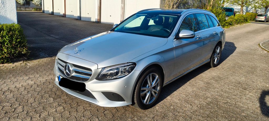 Image of Mercedes-Benz C 180
