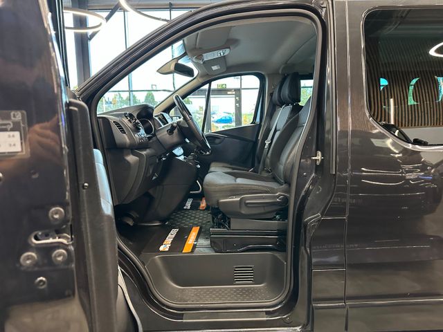Opel Vivaro*TÜV 0828*9-SITZER*STHZ*TEMPO*AHK*PDC*