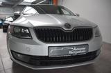 Skoda Octavia Combi Elegance 2ZKlimaauto Tempo SHZ PDC - gebrauchte Skoda Octavia aus dem Jahr 2013