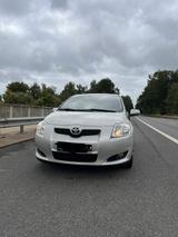 Toyota Auris Luna 1.6 124 PS - Toyota Auris Gebrauchtwagen in Hamburg