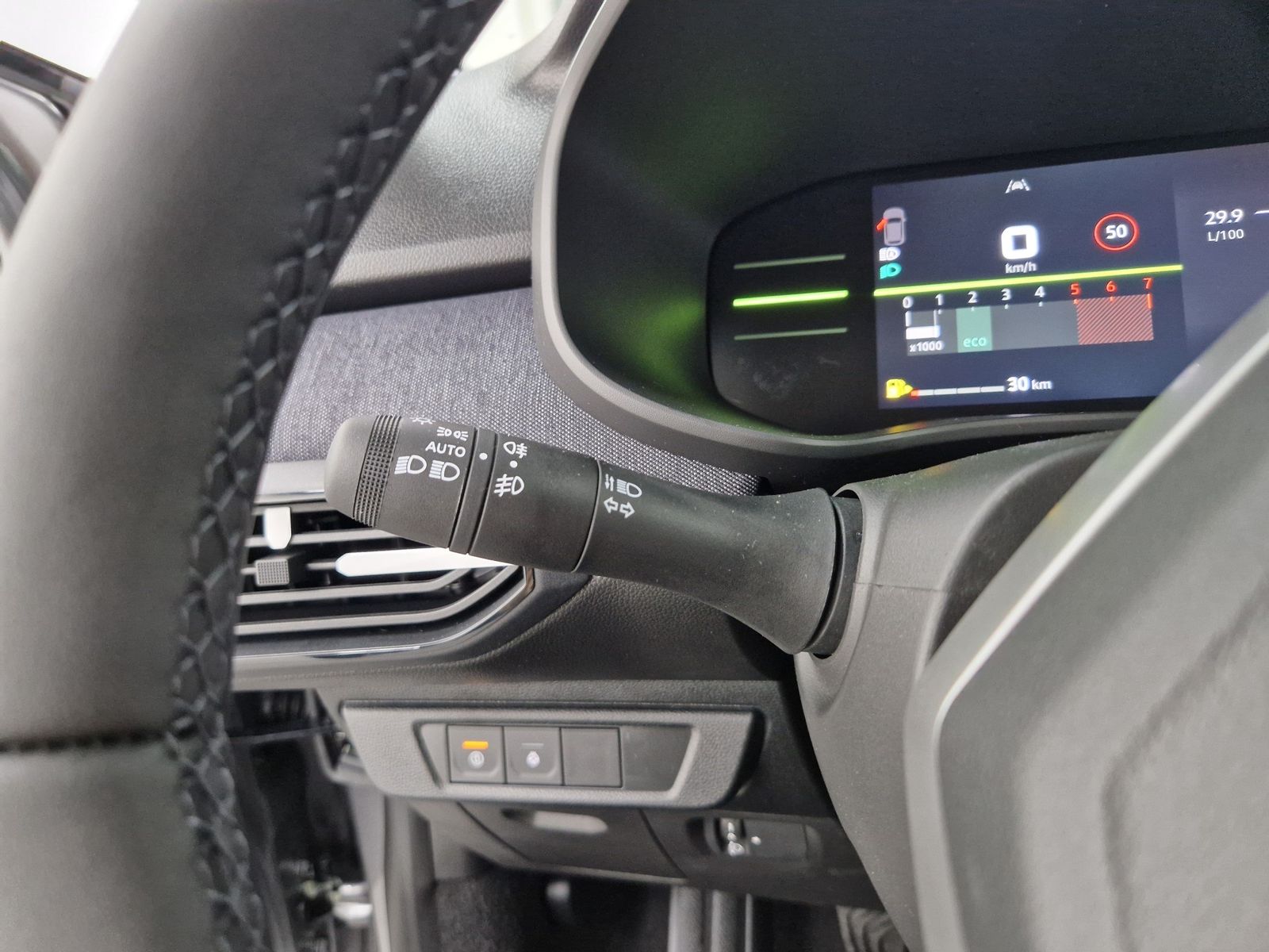 DACIA Sandero Eco-G 120 Expression Winter Benzin&Gas – Bild 29