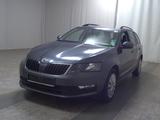 Skoda Octavia Combi 1.6 TDI Ambition - Skoda Octavia: Kombi, mit Anhängerkupplung