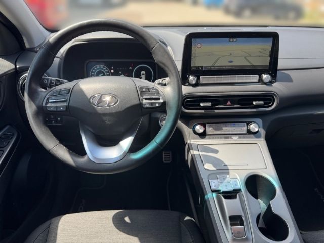 Fahrzeugabbildung Hyundai KONA Trend Elektro 2WD +KLIMA+NAVI+RFK+PDC+ACC+U