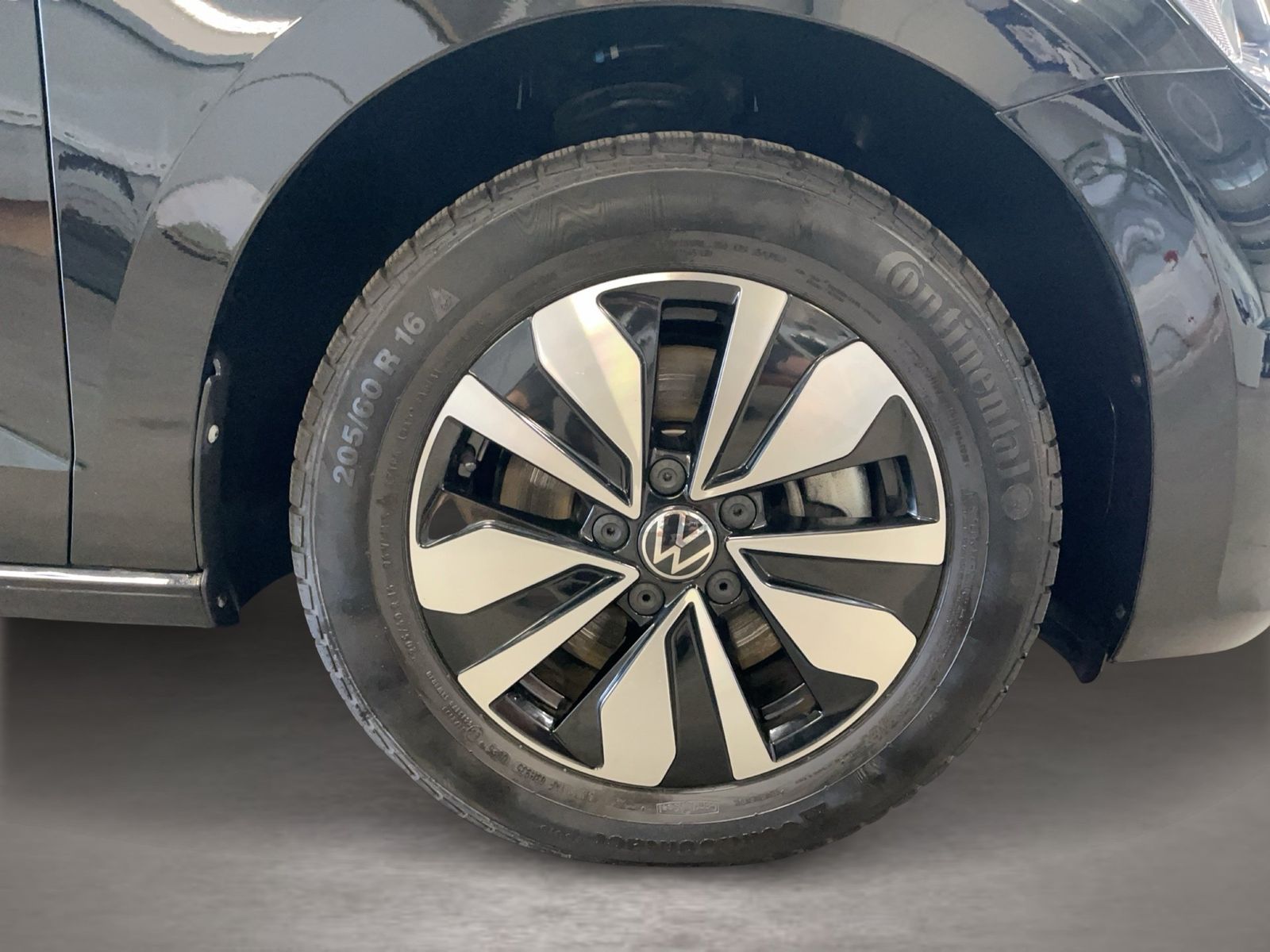 Volkswagen Touran - Bild 8