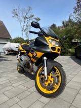 BMW R1100S - BMW R1100R