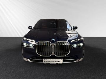 BMW 740 - 5