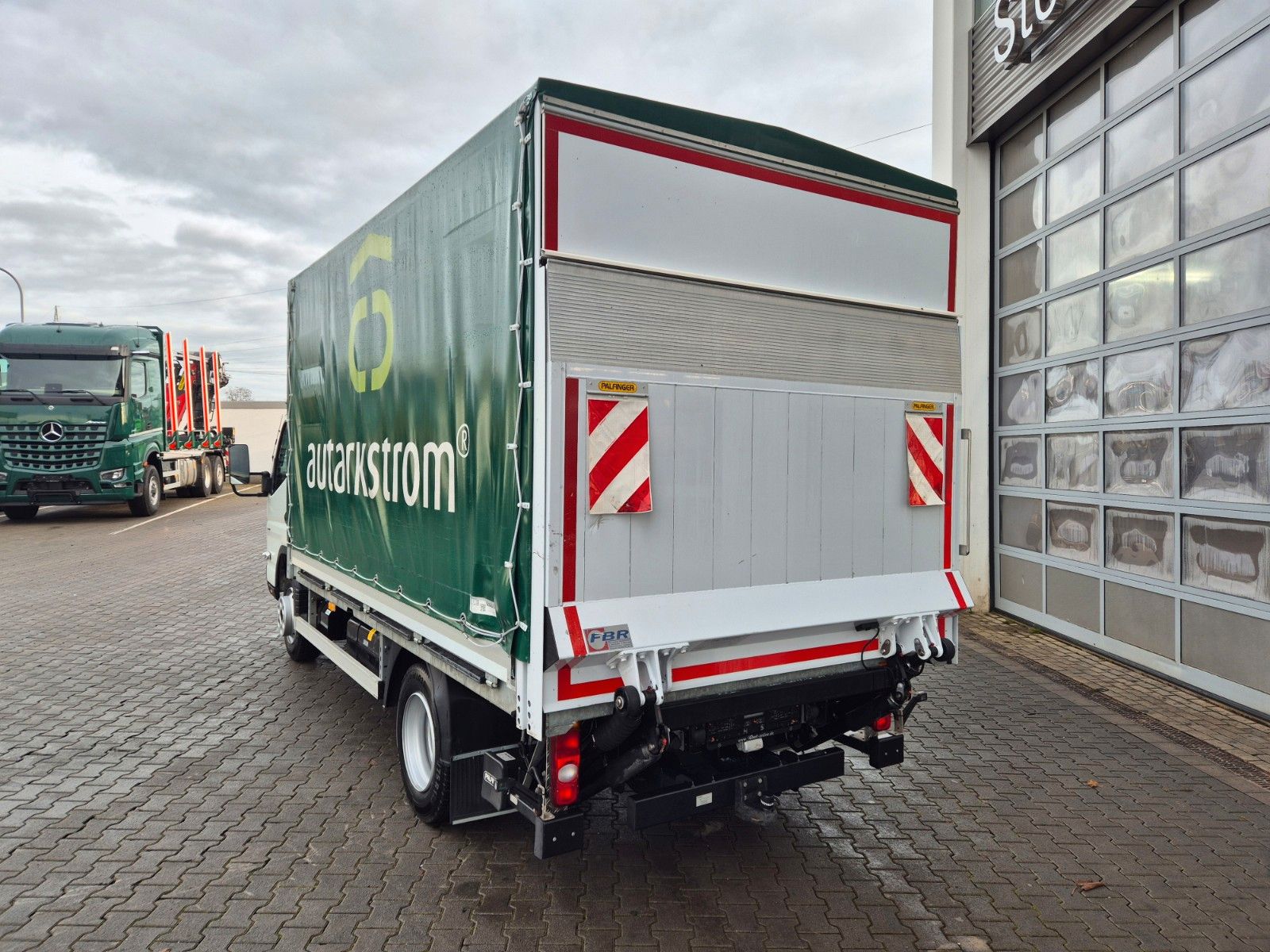 Fahrzeugabbildung Mitsubishi Canter 7C15 LBW Klima Navi Kamera AHK