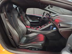 Fahrzeugabbildung Lamborghini Huracán LP610-4 Spyder ( CAMERA/ LIFT/ ARANCIO