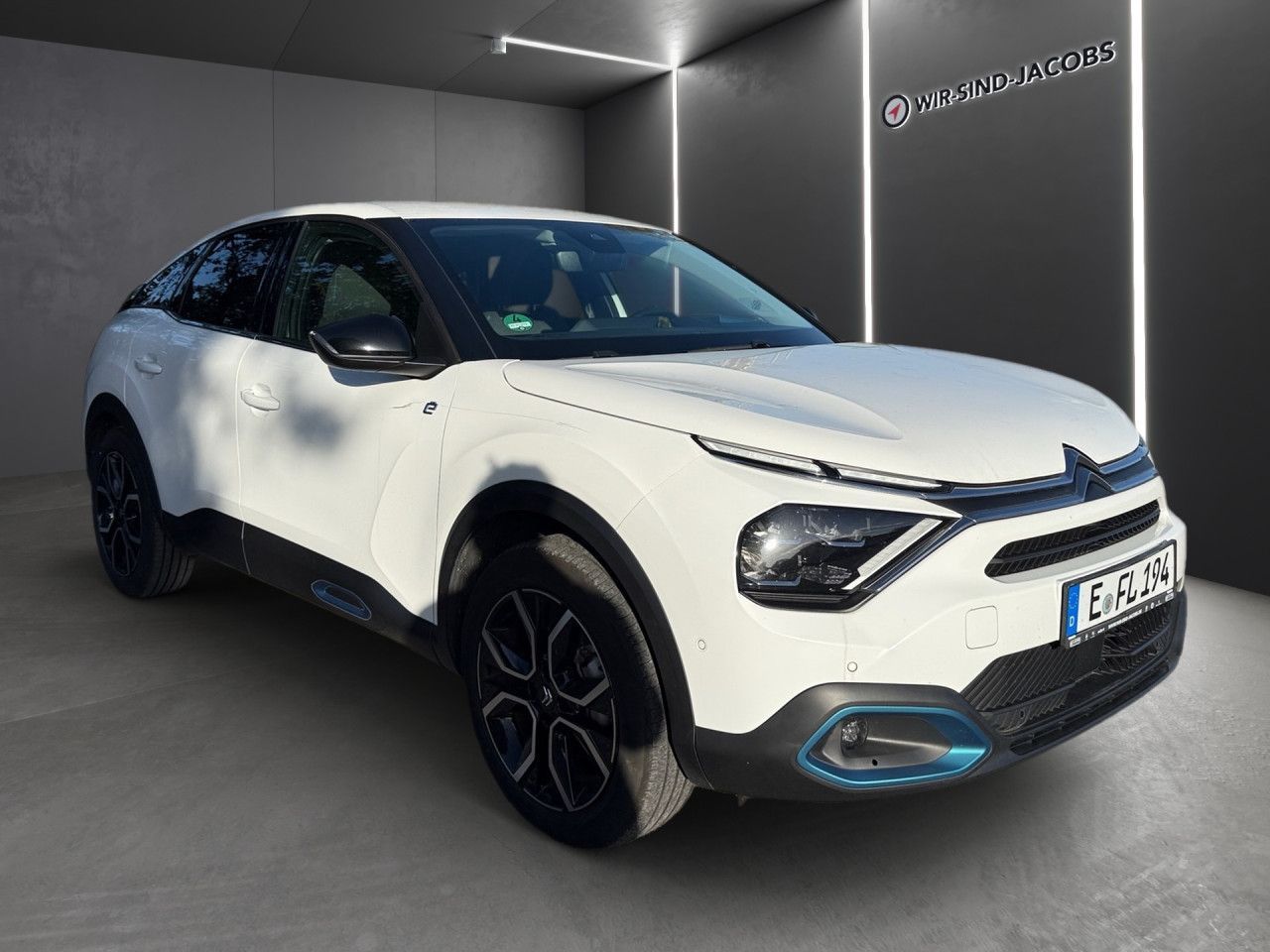 Citroën E-C4 SHINE HUD KAMERA TOTWINKEL imagem 2
