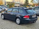 Volkswagen Golf V Variant 1,6 AHK Nav  09/27HU - Volkswagen Golf aus 2009: Kombi