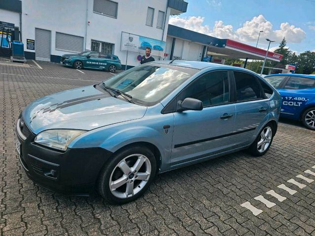 Ford focus mk2  1.6 101ps 2007