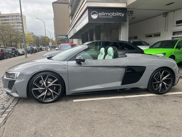 Audi R8 Spyder 5.2 Perform.|B&O|Rauten|5J-Gar. NP 210