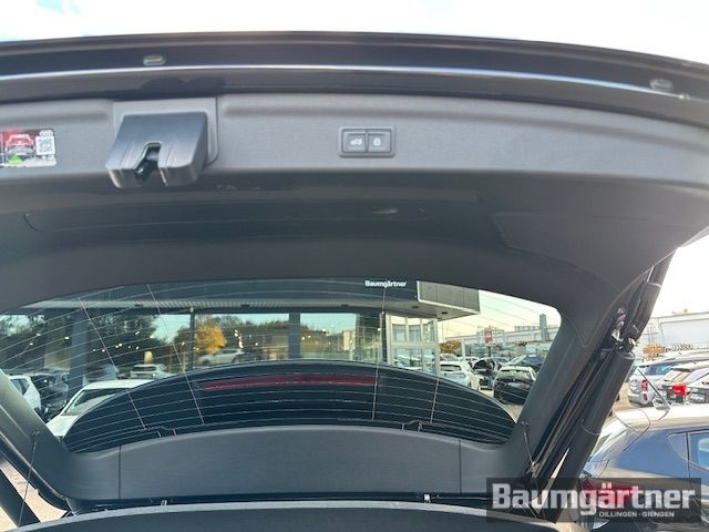 Fahrzeugabbildung Audi Q3 35 TFSI Advanced 1.5 S-Tronic PDC/LED/Sitzh.