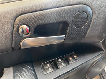 Ssangyong Kyron  Xdi 4x4 *KLIMAAUTOMATIK*LEDER*TÜV-102025